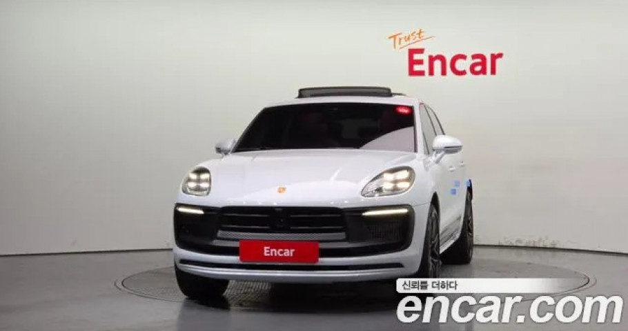 Porsche Macan 