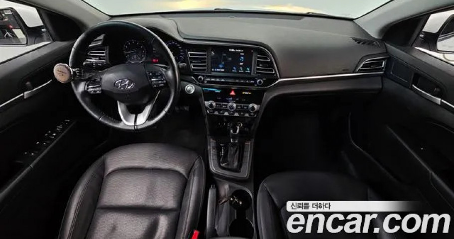Hyundai Avante (Elantra) 