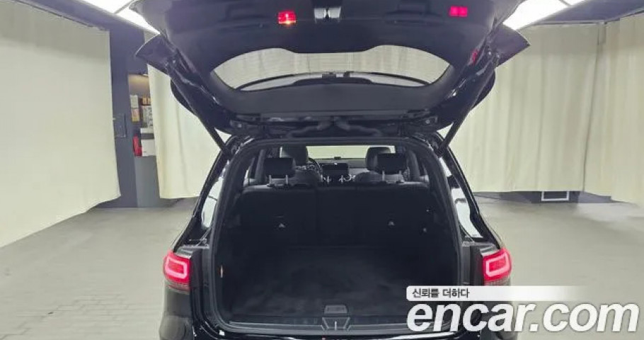 Mercedes-Benz Glb-Class 