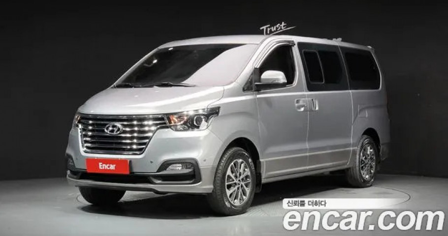 Hyundai Starex 