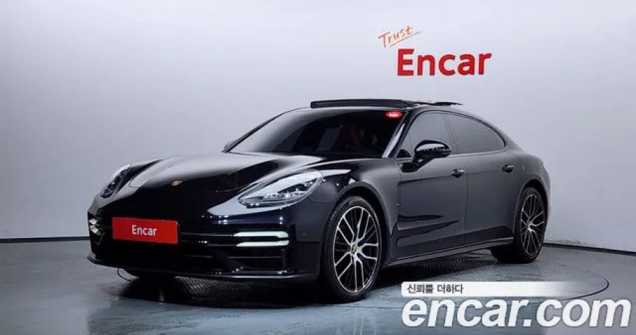 Porsche Panamera 