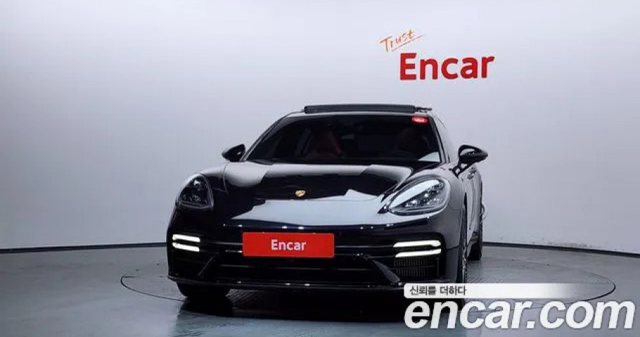 Porsche Panamera 