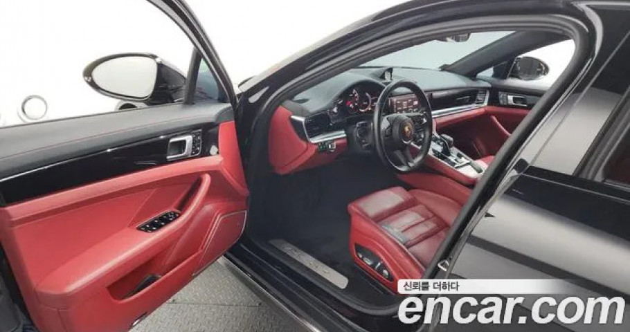 Porsche Panamera 