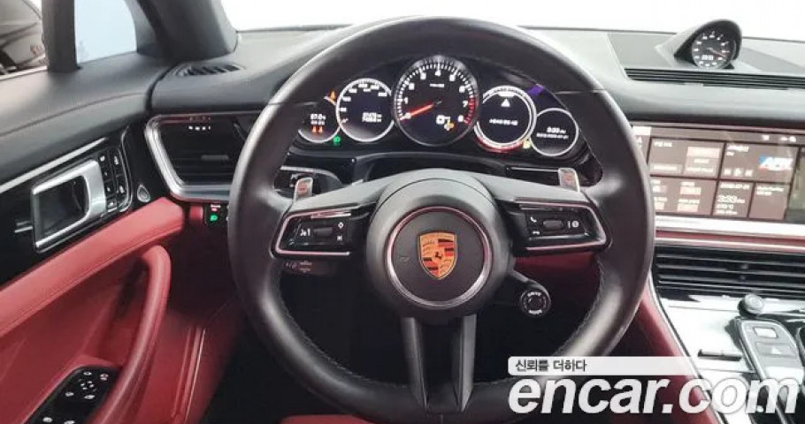 Porsche Panamera 