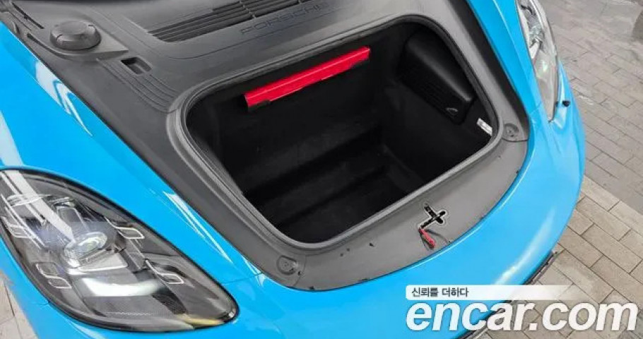 Porsche 718 