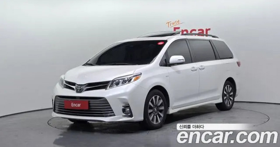 Toyota Sienna 