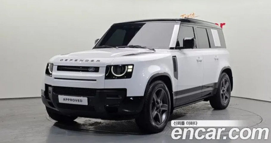 Land Rover Defender 