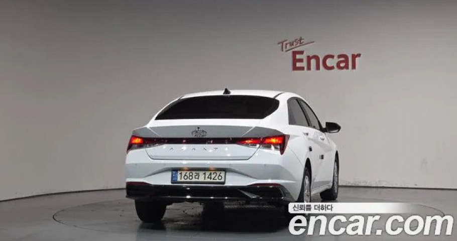 Hyundai Avante (Elantra) 