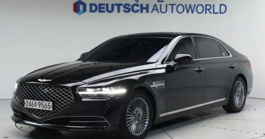 Genesis G90 