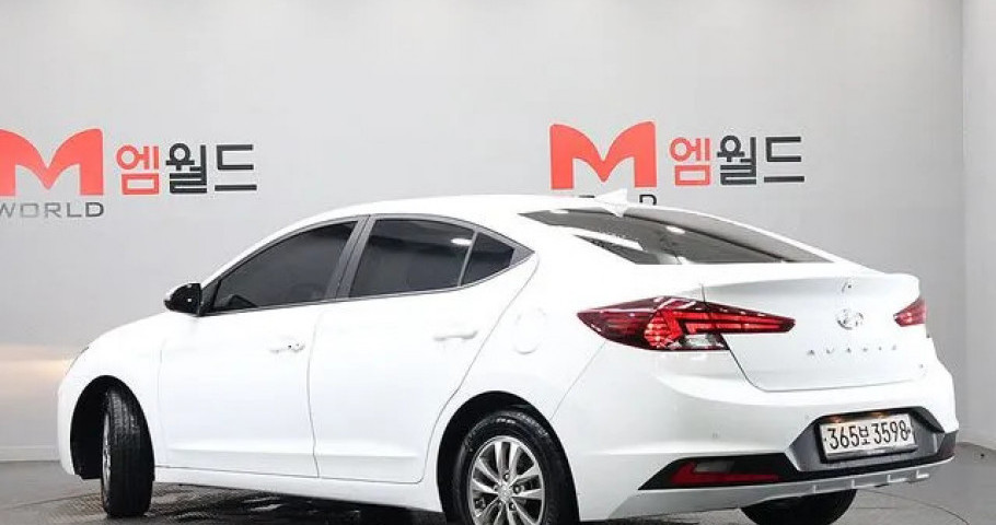 Hyundai Avante (Elantra) 