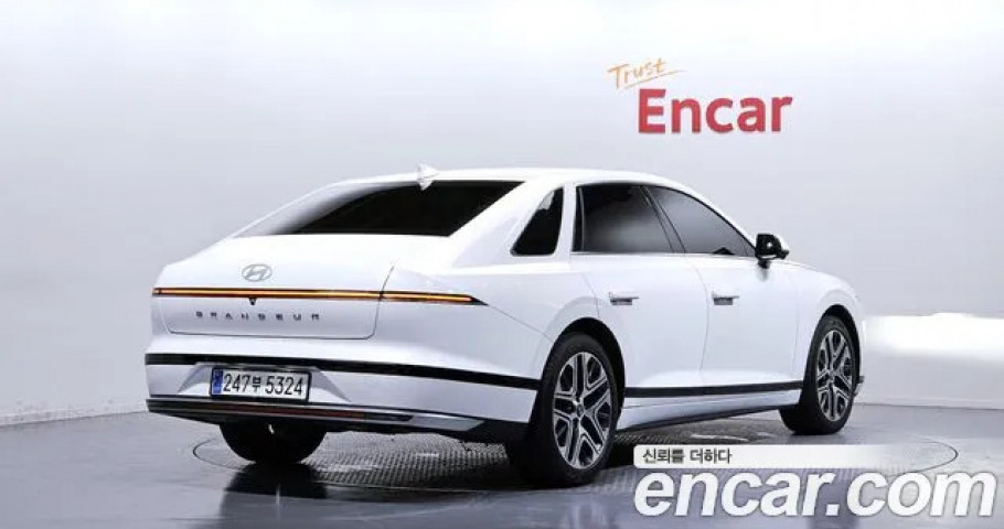 Hyundai Grandeur 