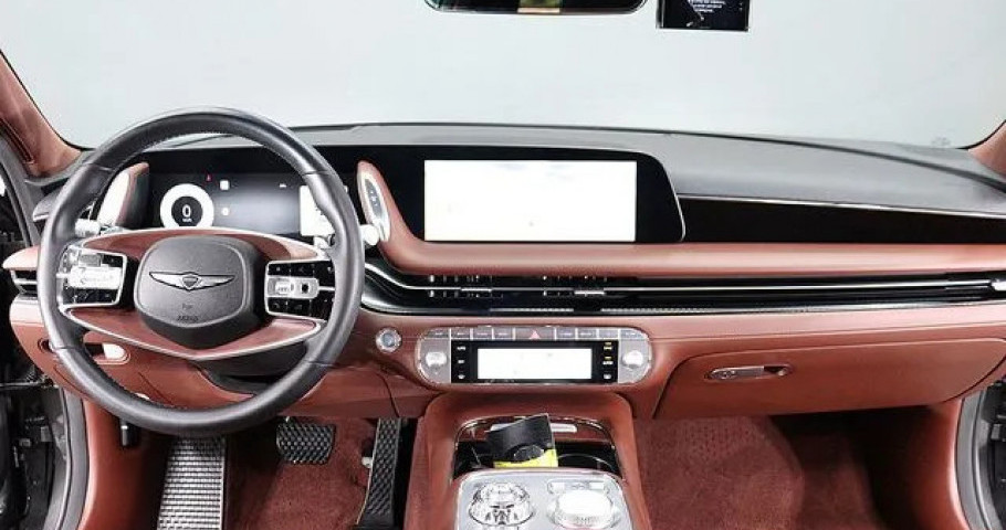 Genesis G90 