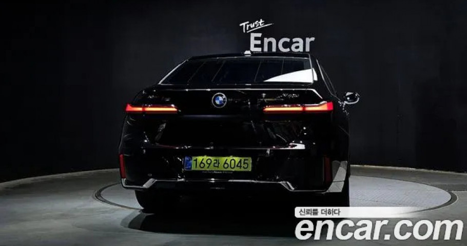Bmw 7-Series 