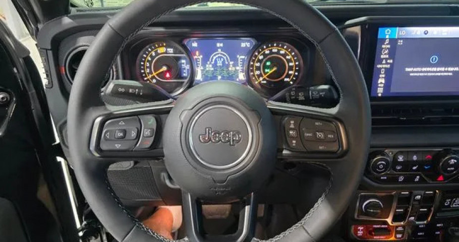 Jeep Wrangler 
