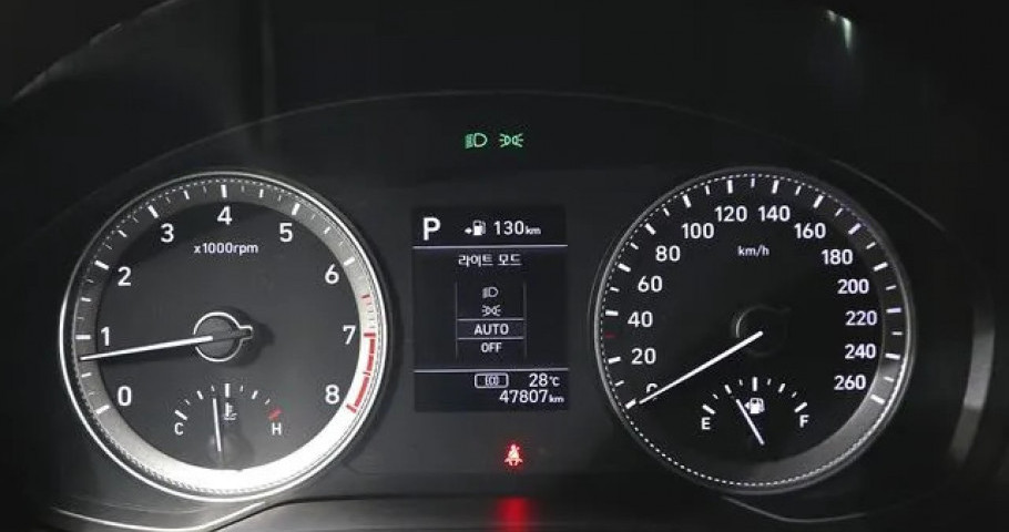 Hyundai Grandeur 