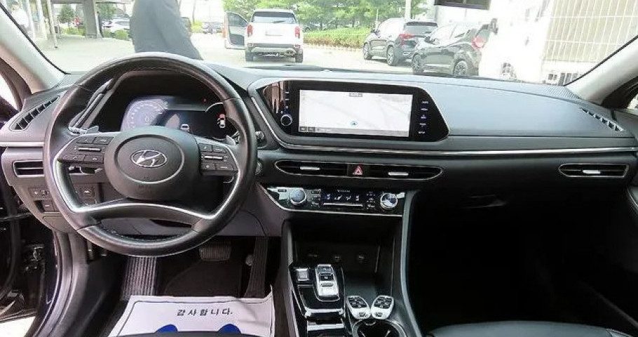 Hyundai Sonata 