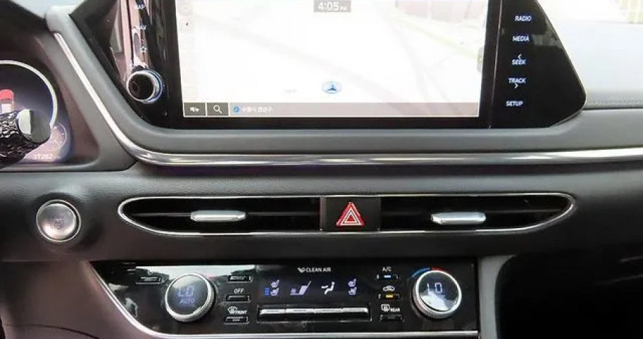 Hyundai Sonata 