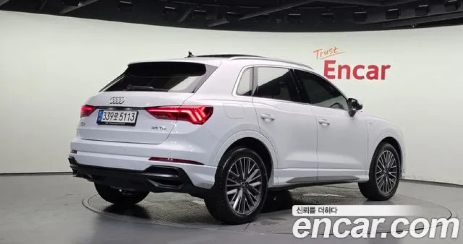 Audi Q3 