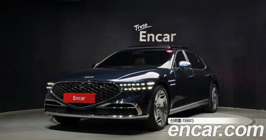 Genesis G90 