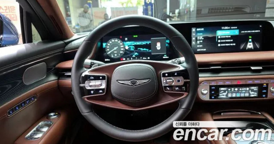 Genesis G90 