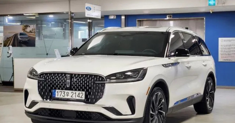 Lincoln Aviator 