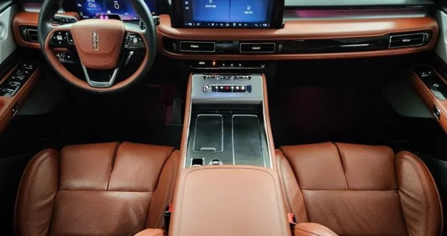 Lincoln Aviator 