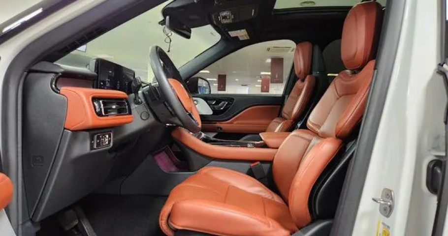 Lincoln Aviator 