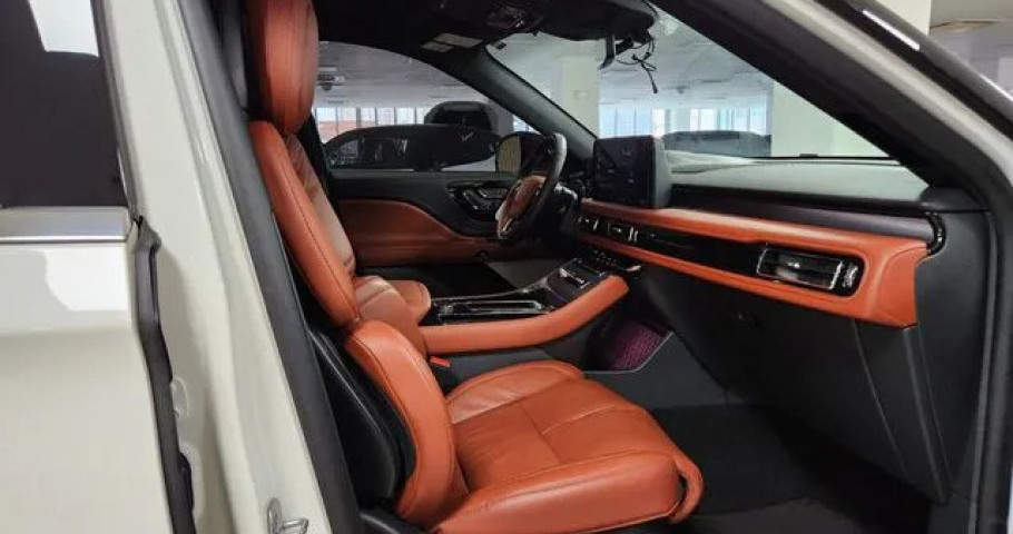 Lincoln Aviator 