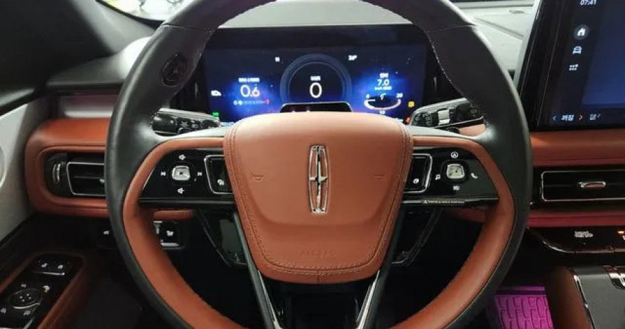 Lincoln Aviator 