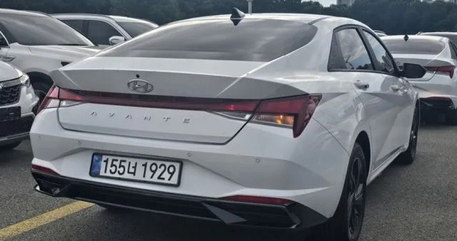 Hyundai Avante (Elantra) 