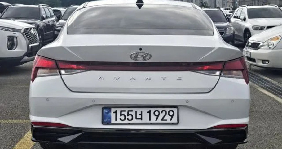 Hyundai Avante (Elantra) 
