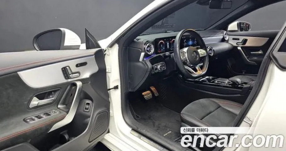 Mercedes-Benz Cla-Class 