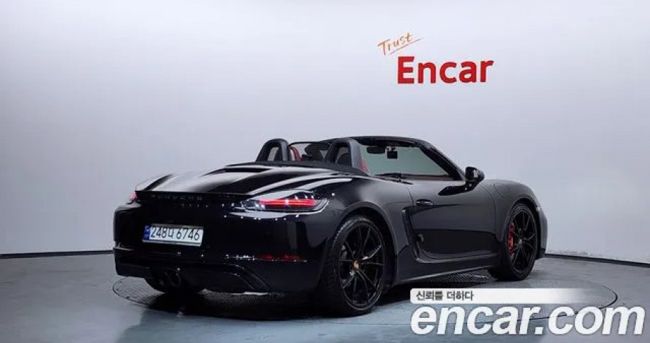 Porsche 718 