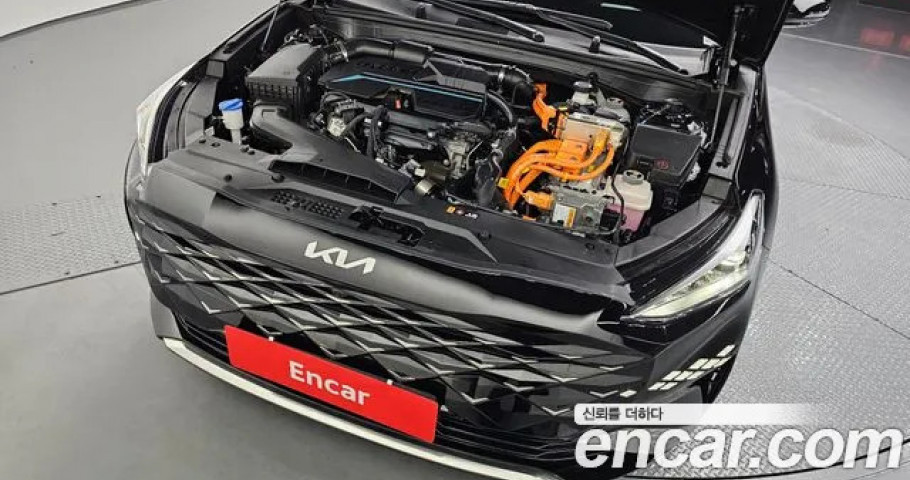 Kia K8 