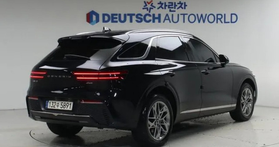 Genesis Gv70 