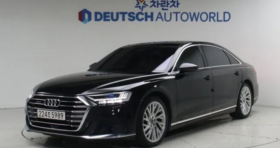 Audi A8 