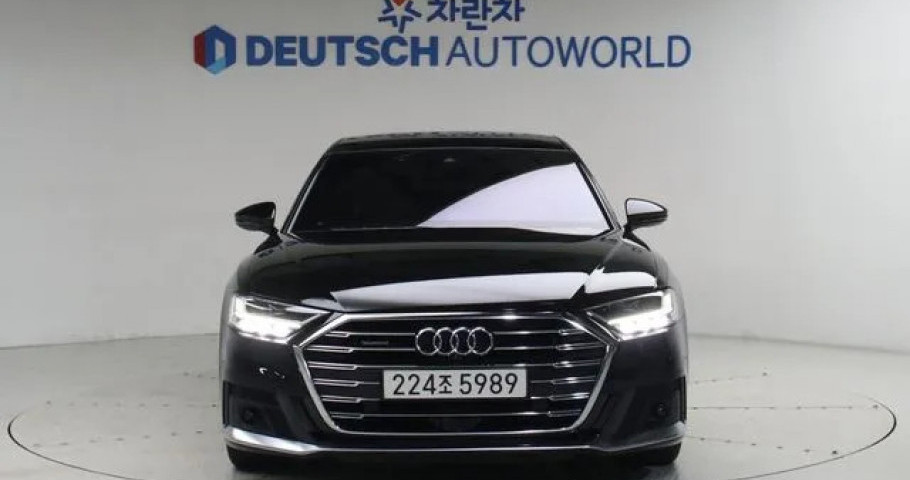 Audi A8 