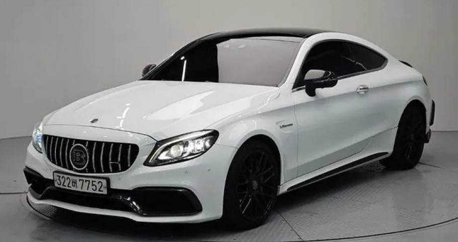 Mercedes-Benz C-Class 