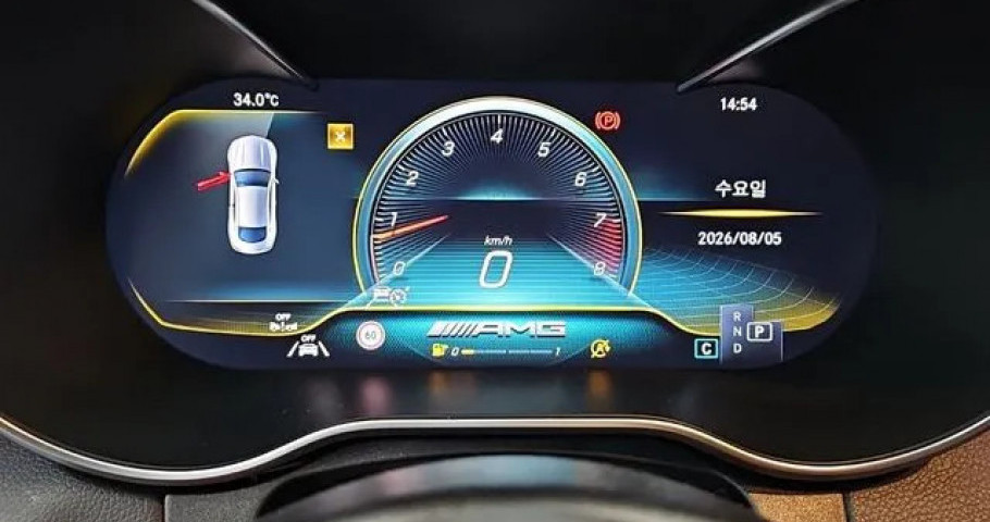 Mercedes-Benz C-Class 