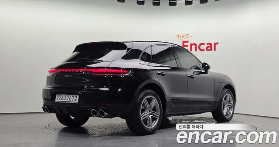 Porsche Macan 