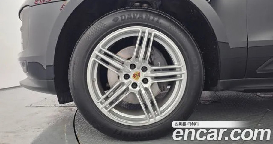 Porsche Macan 