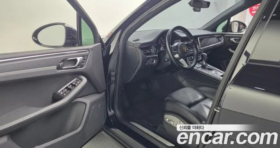 Porsche Macan 