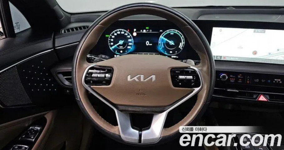 Kia K8 