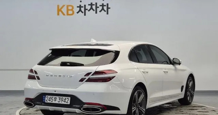Genesis G70 