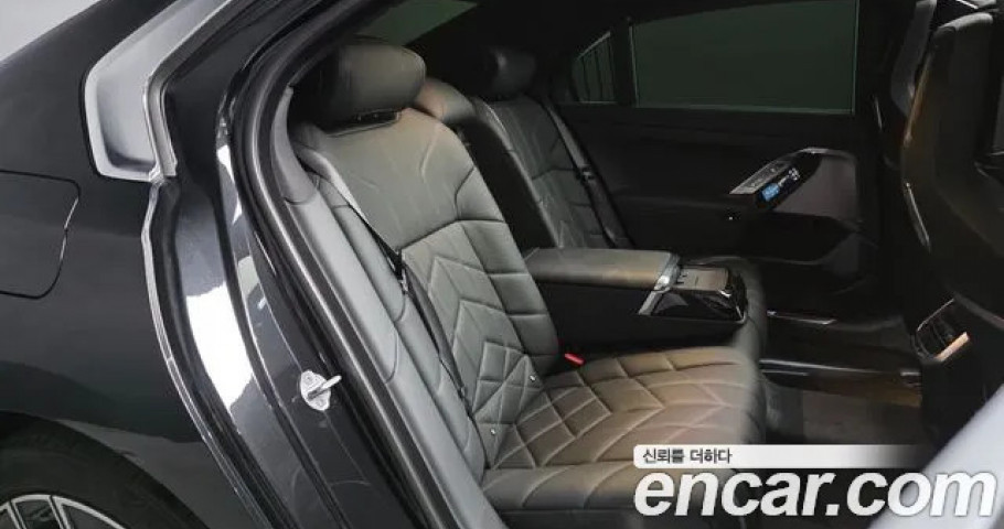 Bmw 7-Series 