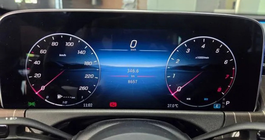 Mercedes-Benz E-Class 