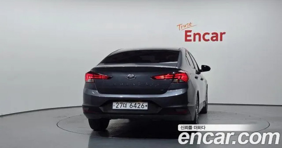 Hyundai Avante (Elantra) 