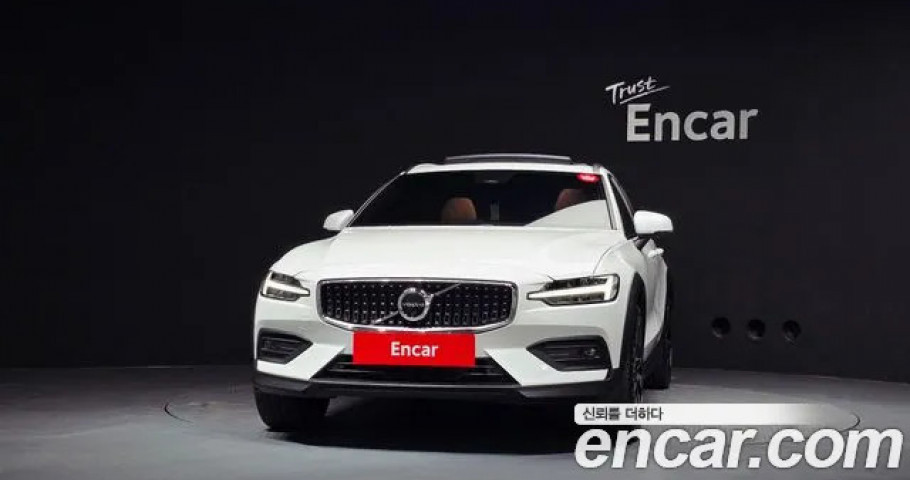Volvo V60 