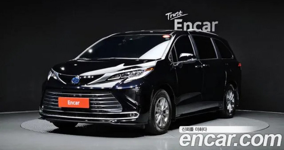 Toyota Sienna 