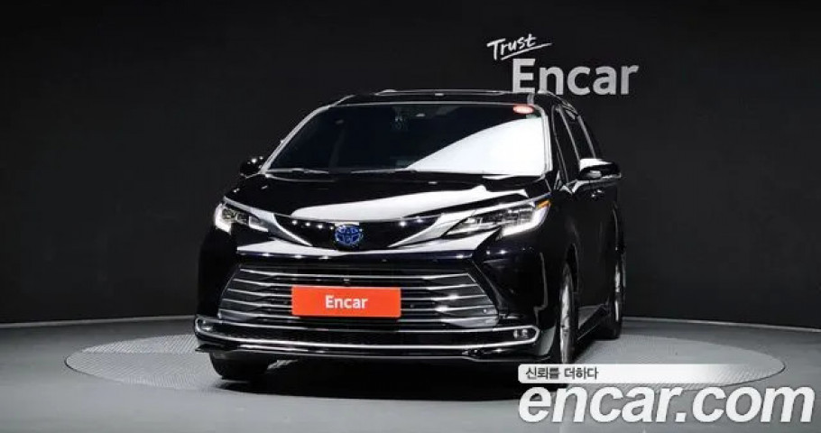 Toyota Sienna 